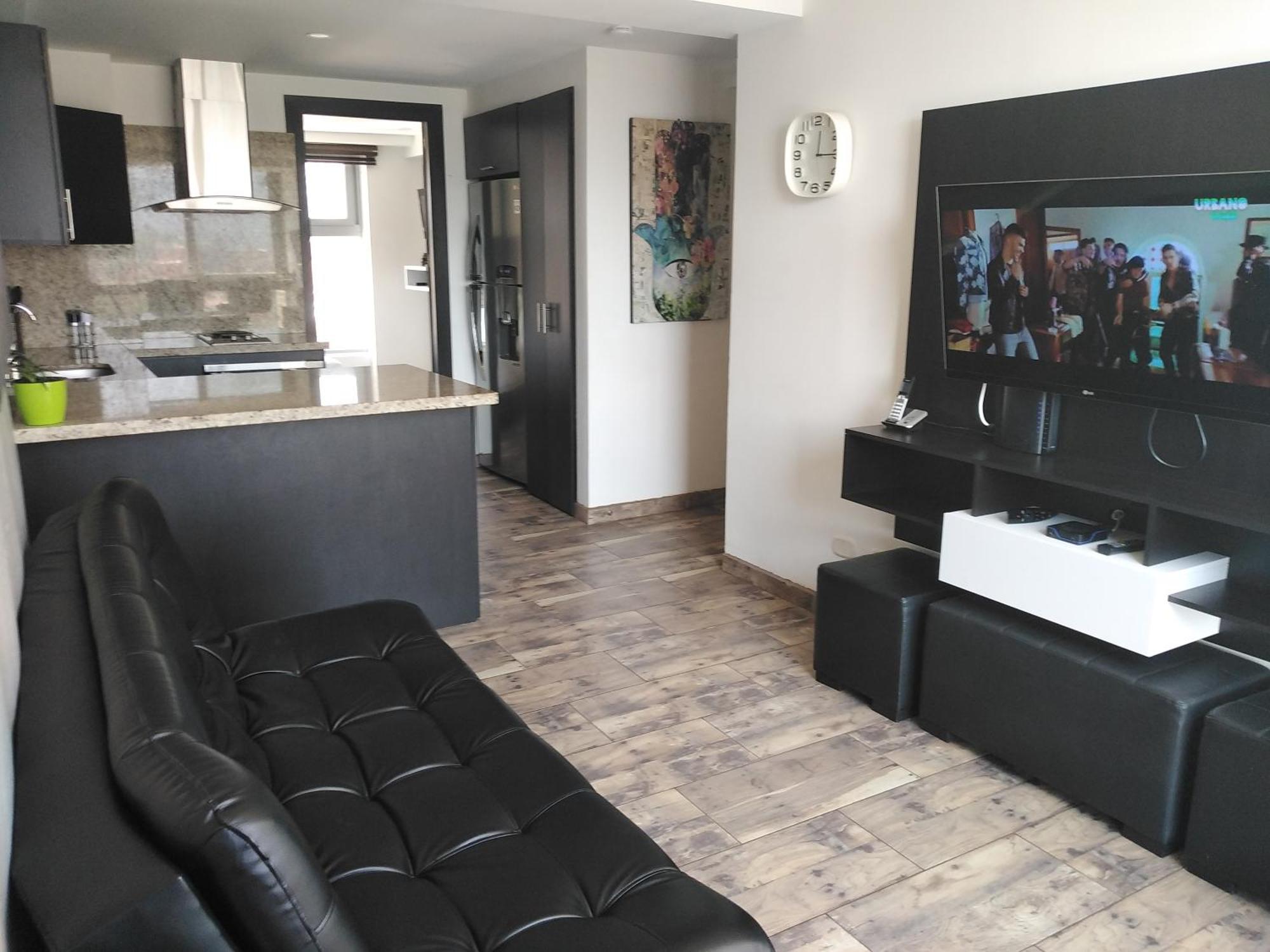 Apartasuites Av Medellin Exterior photo