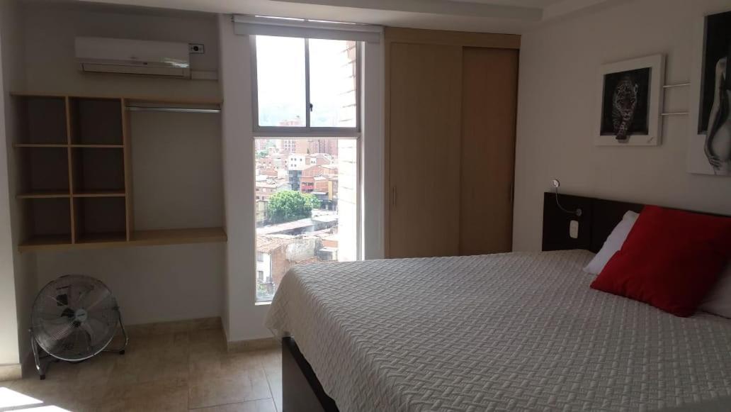 Apartasuites Av Medellin Exterior photo
